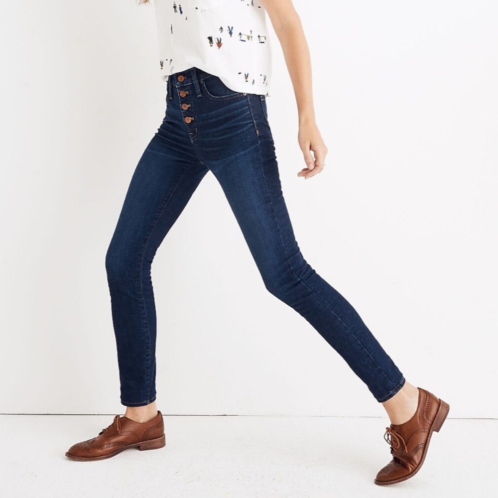 Madewell | 9" Mid-Rise Skinny Jeans in Hayes Wash Button-Front Edition Size 28